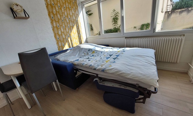 Vesoul Apartment | Mon Beau Studio