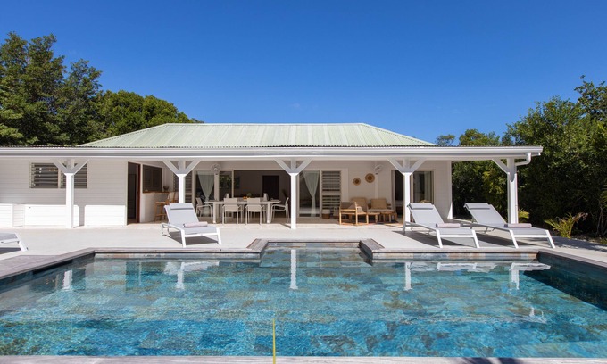 Plum Bay Villa | Monchal (2/3 Rooms) Luxury villa