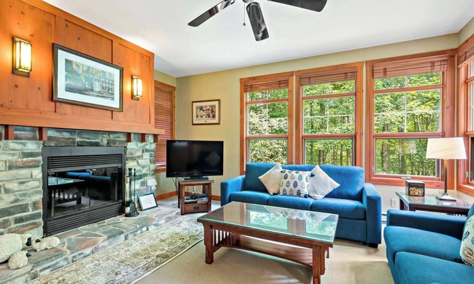 Tremblant-Les-Eaux Condo | Mont-Tremblant - Tremblant-Les-Eaux 203-02
