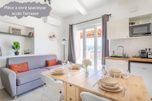 Gardanne Apartment | Mont Ventoux - Terrasse - Vue dégagée - Linge de qualité - Fibre - Confort