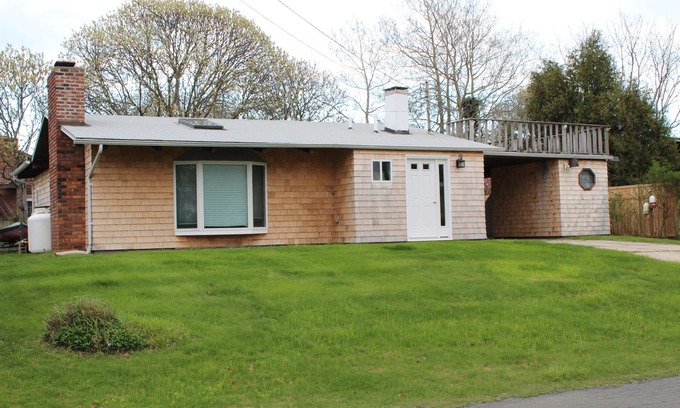 Culloden Shores House | Montauk Culloden Beach House/Private Beach Access