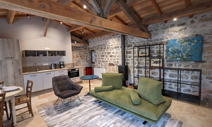 Soyaux Bed & Breakfast | Montboulard