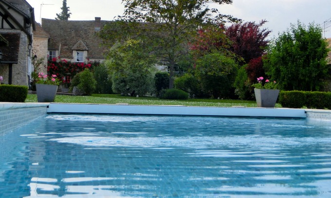 Montchauvet House | Montchauvet: A pretty sheepfold less than an hour from Paris