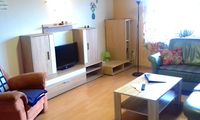 Pirmasens Apartment | Monteurwohnung with balcony and WLAN 73qm