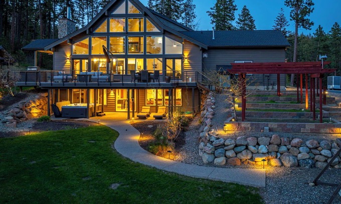 Ronald House | Month in the Mountains for the Price of a Week