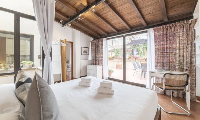 Monti Apartment | Monti Stairway to Heaven