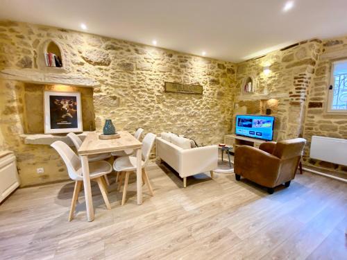 Montignac House | Montignac-Lascaux - Les Pierres De Lascaux