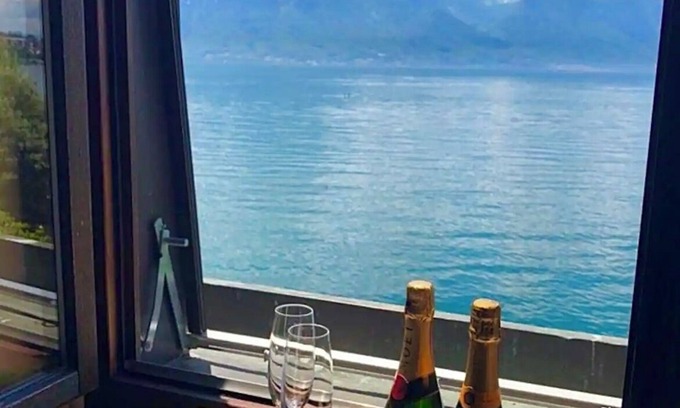 Montreux City Centre Apartment | Montreux Riviera Suite Lake View Parking