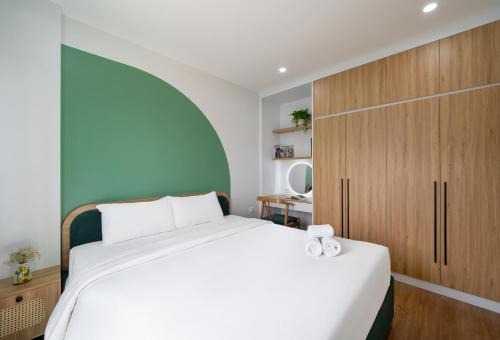 Quang An Hotel | MOONLIT Suites Hotel by Luxe Paradise