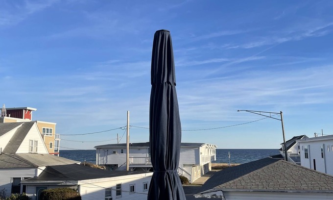 Old Orchard Beach Hotel | Moontide Motel Cabins & Apartments