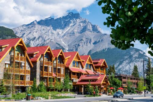 Banff Hotel | Moose Hotel and Suites