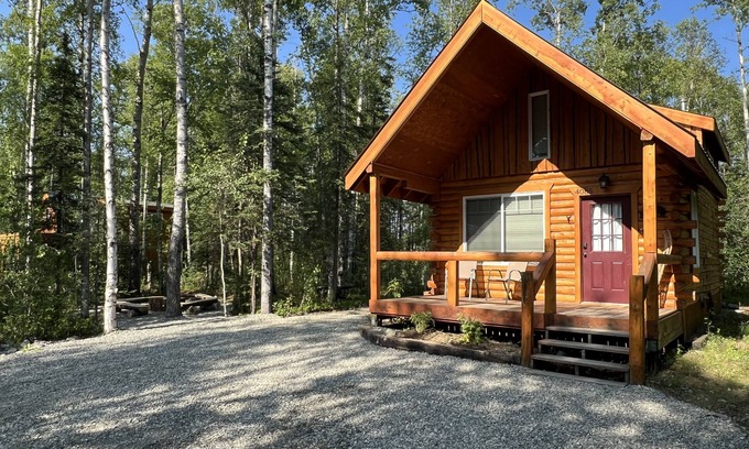 Wasilla Cabin | Moose Landing Cabin A85 just minutes from Main St in Wasilla