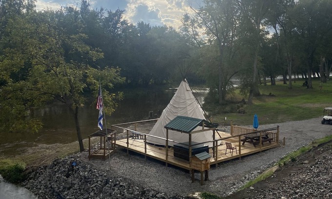 Logansport Cabin | Morels on the Wabash offers Clamping in a Authentic 20 ft Tee Pee - 30x30 deck .