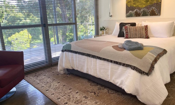 Yallingup House | Moriarty Retreat - luxe couple's getaway