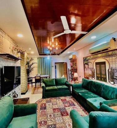 Green Valley Apartment | Moroccan Heritage