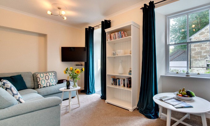 Porthcurno Apartment | Morvah, 7 Zodiac House