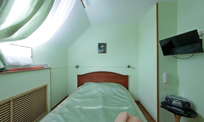 Alexeevsky House | Moscow Gryozy Guest House