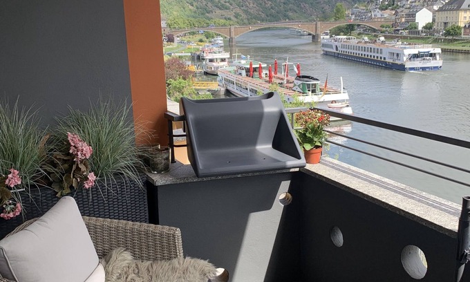Cochem Apartment | Moselapart IV with balcony, Mosel view