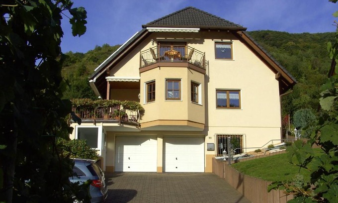 Sankt Aldegund Apartment | Moselblick