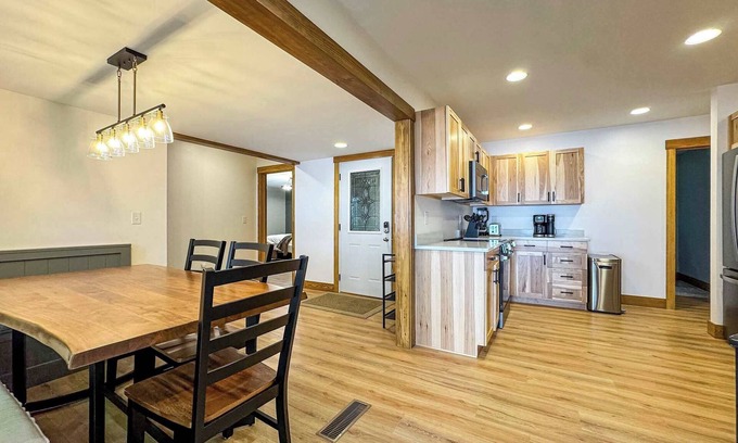 Lac du Flambeau House | Moss Lake Lookout Waterfront Home on LDF Chain
