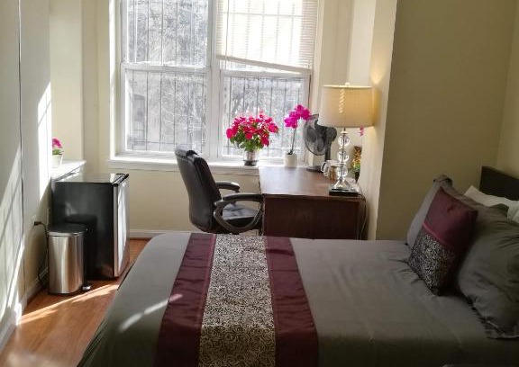 Shaw House | Most Economical Room in Center Washington DC