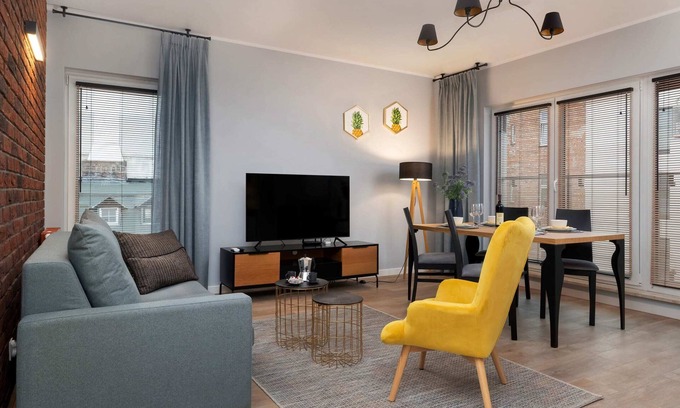 Poznan City Center Apartment | Mostowa 23A | Apartment in Poznań | A/C | Parking