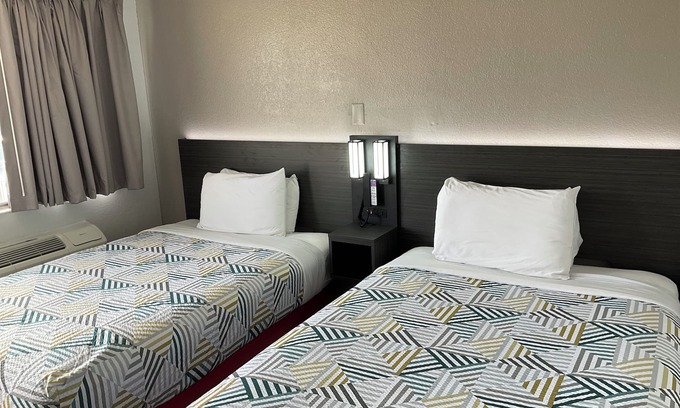 Odessa Hotel | Motel 6 Odessa, TX