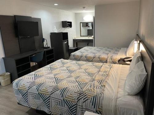 Nestor Hotel | Motel 6-San Diego, CA - Southbay