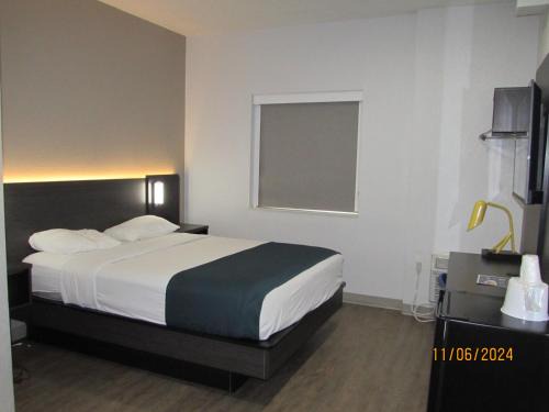 West Des Moines Hotel | Motel 6-West Des Moines, IA