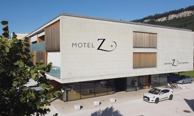 Toster Hotel | Motel Z - self checkin