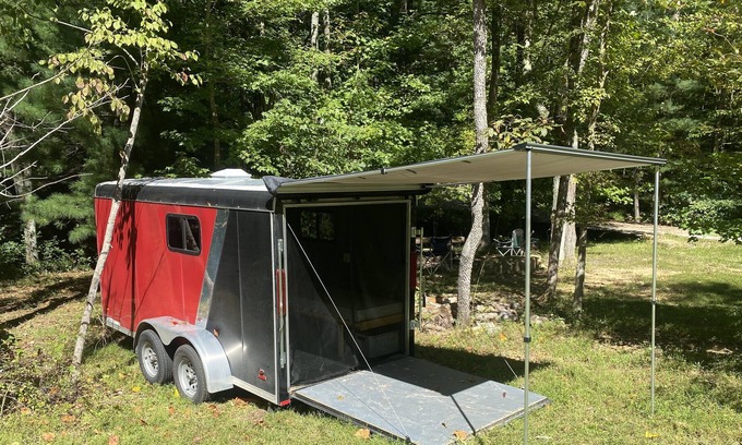 Saint Meinrad House | Moto Camper