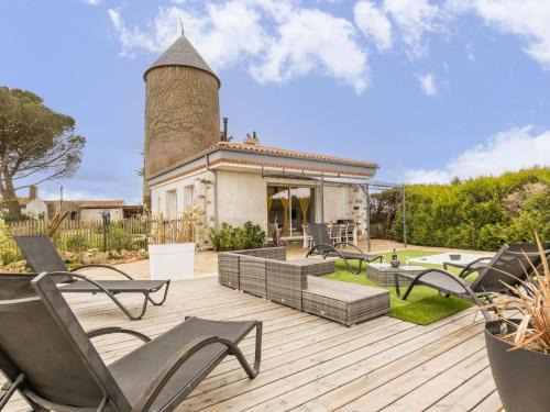 Monnieres House | Moulin 18ème siècle, 3 chambres, jardin, wifi à Monnières - FR-1-306-1164