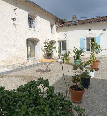 Saint-Maigrin House | Moulin de Montizeau