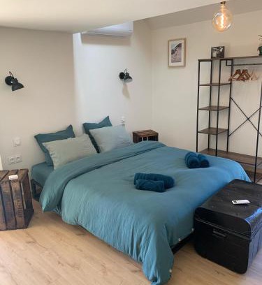 Le Vigeant Bed & Breakfast | Moulin de Saza
