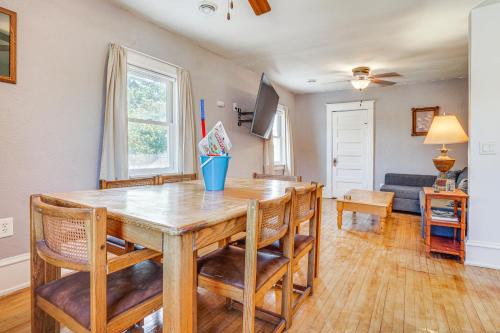 Mound Apartment | Mound Waterfront Retreat with Shared Fire Pit and Dock
