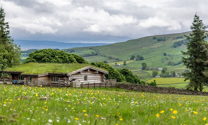 Alston House | Mount Hooley Lodge - Four Bedroom House, Sleeps 8