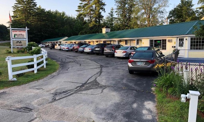 Center Ossipee Hotel | Mount Whittier Motel