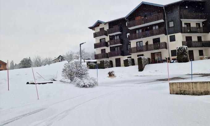 Septmoncel les Molunes Apartment | Mountain apartment in very quiet residence