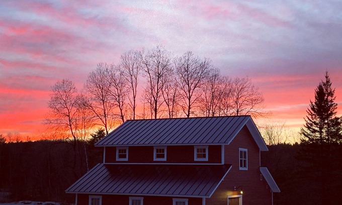 East Burke House | Mountain Bike/Snowmobile/Ski