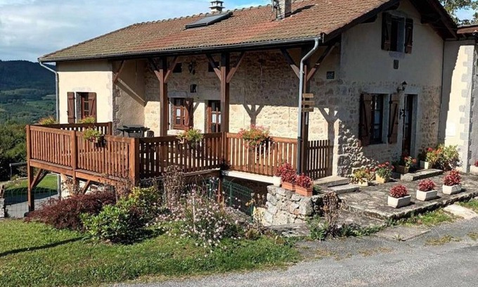 La Chabanne Cottage | Mountain house with SPA, fireplace and activities close to neighbors
