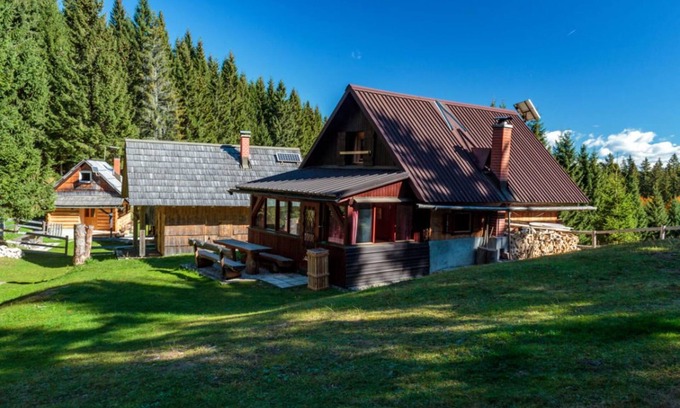 Goreljek Ski Chalet | Mountain Lodge Jelje, Zgornje Gorje, Slovenia