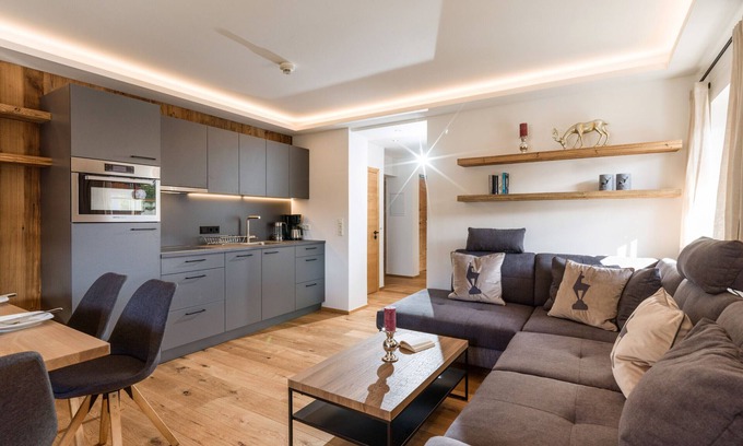 Kitzbuehel Apartment | Mountain View - 2 bedroom apartment in Kirchberg in Tirol