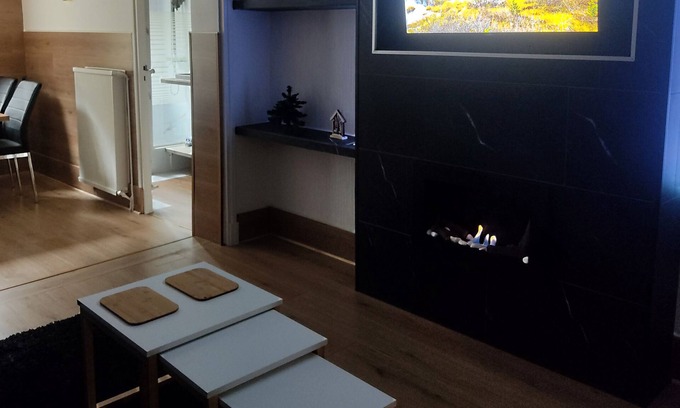 Bagneres-de-Luchon Apartment | Mountain view - 2 bedrooms - Contemporary