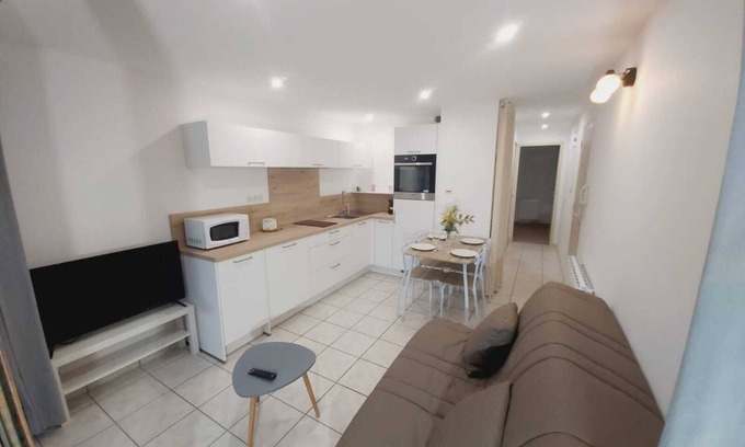 Argeles Gazost Apartment | Mountain view apartment in Argelès-Gazost