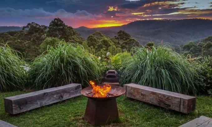 Wongawallan House | Mountain View Escape