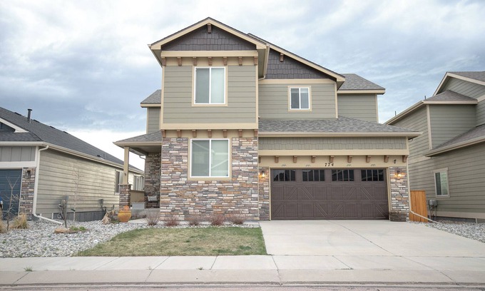 Monument House | Mountain view w/master suite fireplace & game room