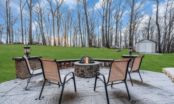 Stony Point House | Mountain Views That'll Take Your Breath Away!