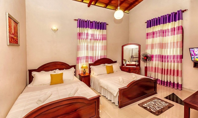 Ella Villa | Mountain Villa with Pool - Serene Ella Retreat