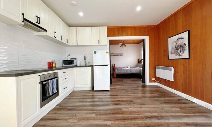 West Moonah Apartment | Mountain Vista Residence at West