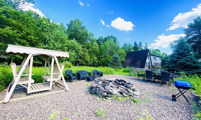 Honesdale Apartment | Mountaintop Property on 8 acres